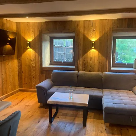 Paula Mit 2 Schlafzimmer, Eigener Sauna, Terrasse